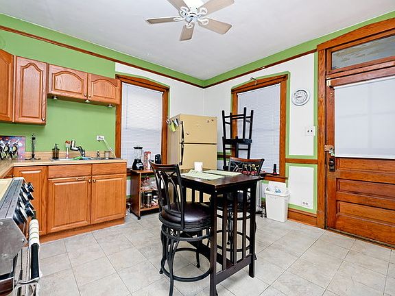 4th image of 2324 N Laramie Ave
