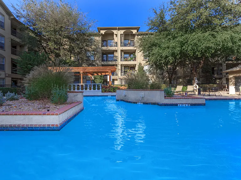 13695 Goldmark Dr — Photo 15