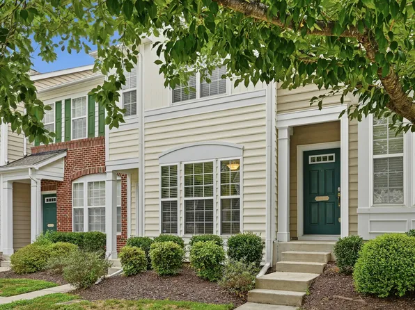 221 Grey Elm Trl, Durham, NC 27713