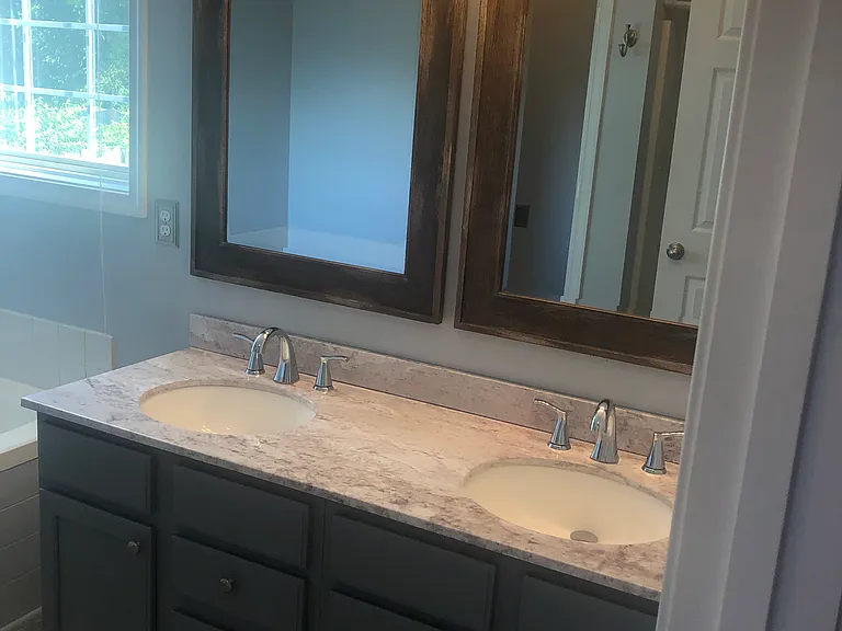 108 Suffolk Cir — Photo 9