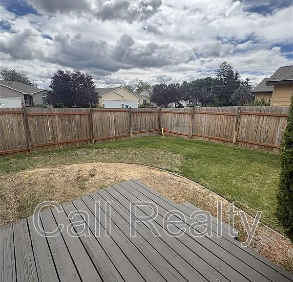 18716 E Augusta Ct — Photo 17