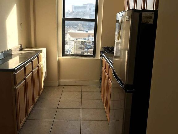 5th image of 165 Audubon Ave APT 57
