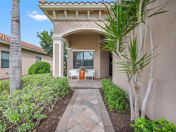 4th image of 4027 Aspen Chase DR