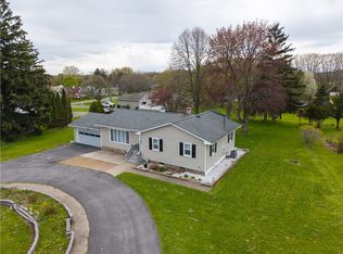 1144 Lochland Rd, Geneva, NY 14456