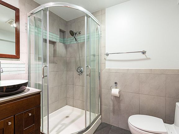 5th image of 4287 26th St