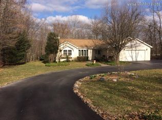 540 Shane Dr, Effort, PA 18330