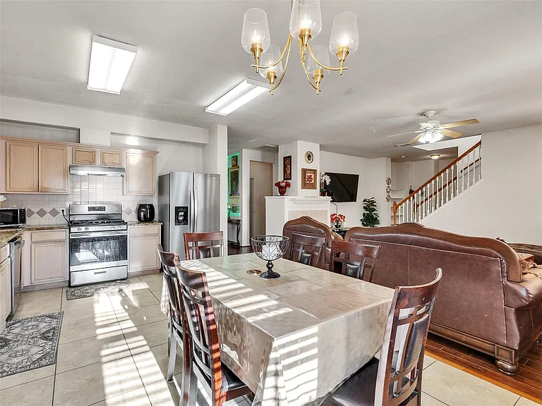 5514 Gatesprings Ln — Photo 12