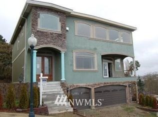 1430 Browns Point Blvd NE, Tacoma, WA