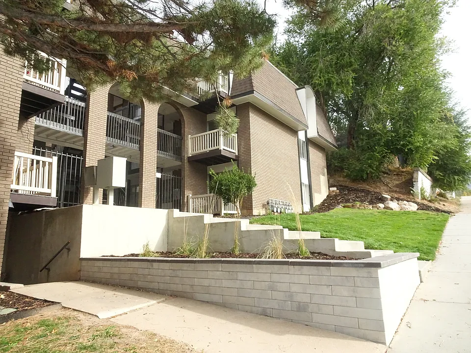 Emerson Apartment Homes