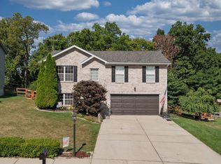 374 Eagle Creek Dr, Dry Ridge, KY 41035