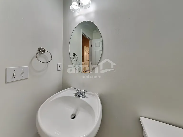 3104 Meadowland Ter — Photo 8