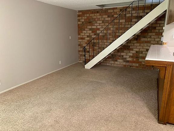 3rd image of 5177 Connecticut Dr