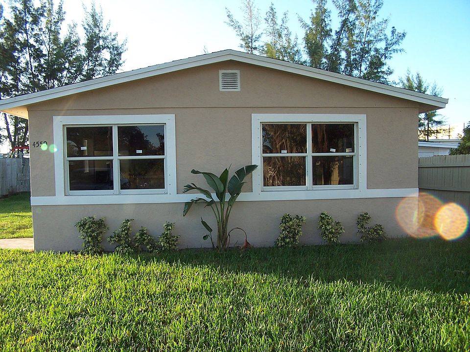 Exterior Front View-1