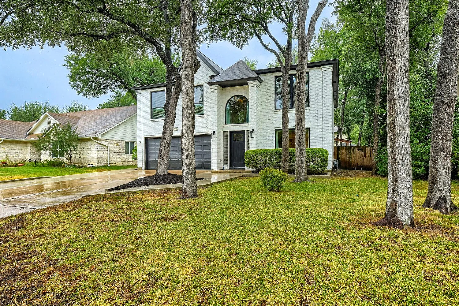4 bed, 2.5 bath, 2547 sqft, $3,150 — Photo 4