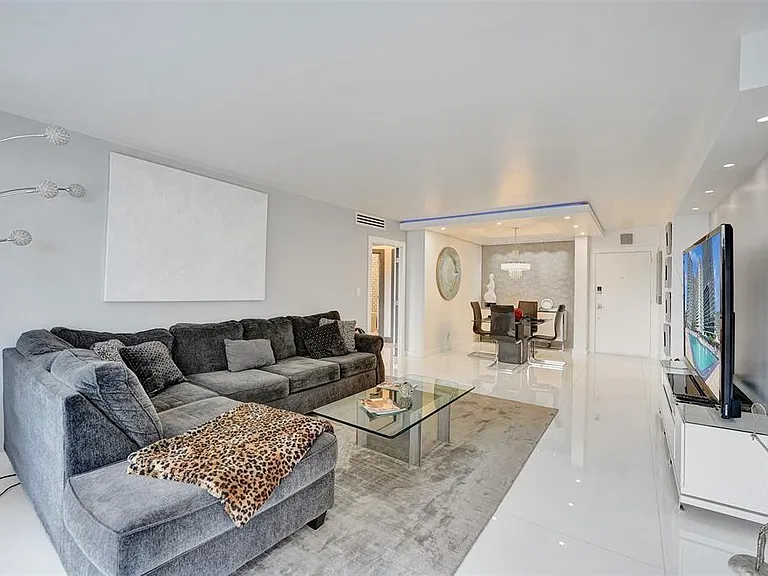 2030 S Ocean Dr #510 — Photo 9