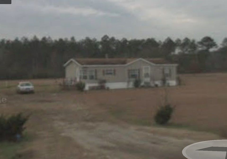 2nd image of 150 E Gate Cir