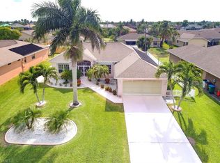 2219 SE 18th Pl, Cape Coral, FL 33990