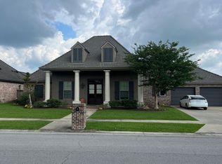 137 Queensberry Dr, Lafayette, LA 70508