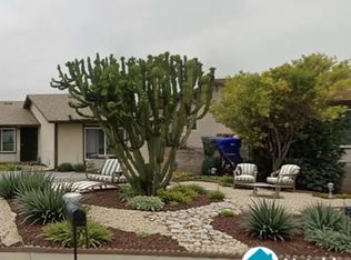 1711 Lemon Heights Dr, Oceanside, CA 92056