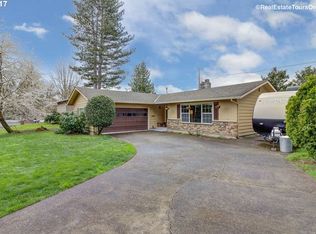 11250 SW Ridgecrest Dr, Beaverton, OR 97008
