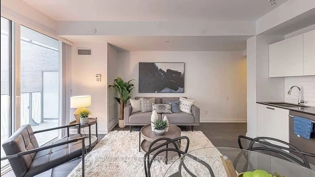2 bed, $3,200 — Photo 4