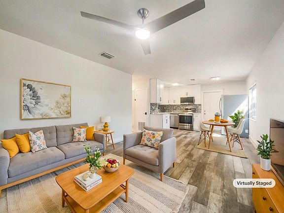 2nd image of 3233 SW 14th Avenue
