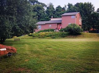 114 Oak Heights Rd, Front Royal, VA 22630