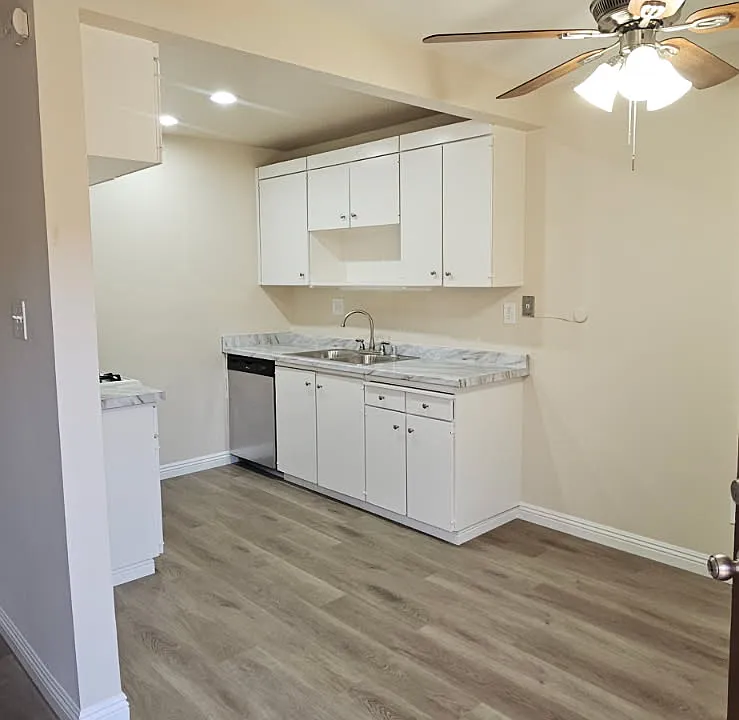 Puerta Madera Apartments