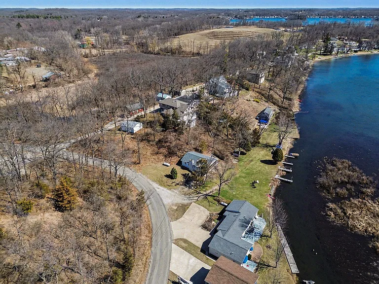 5884 Rays Dr — Photo 30