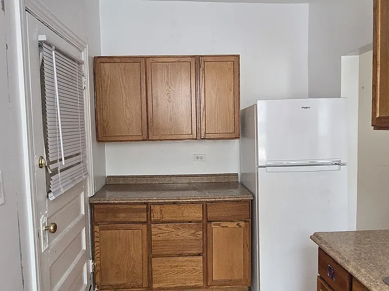 1372 W Estes Ave #1N — Photo 3
