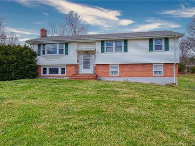 49 Fleetwood Rd, Newington, CT, 06111