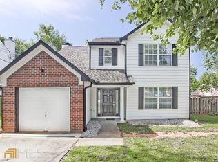 6685 Browns Mill Trl, Lithonia, GA 30038