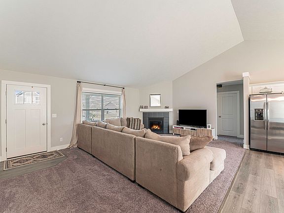5th image of 5458 Camfield Dr