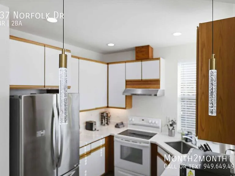 437 Norfolk Dr — Photo 23