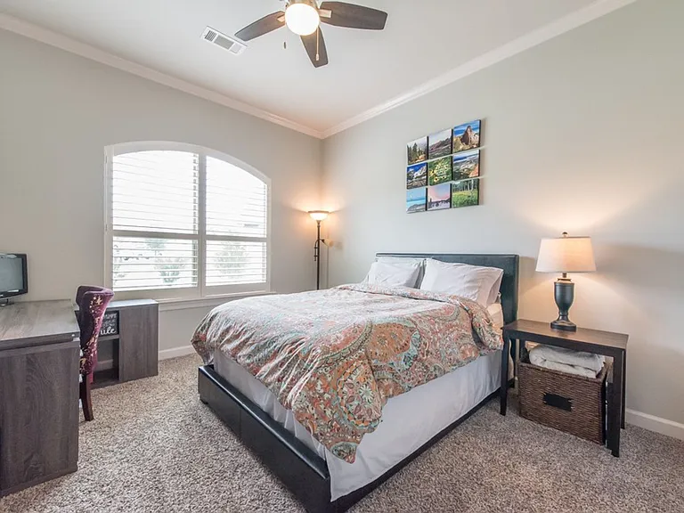 2616 Point River Cv — Photo 37