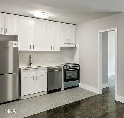 Rented by MNS | media 4