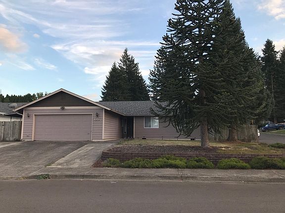 2nd image of 15103 NE 50th St