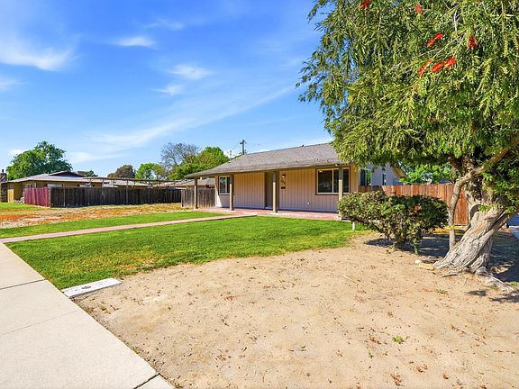 2nd image of 730 W D St