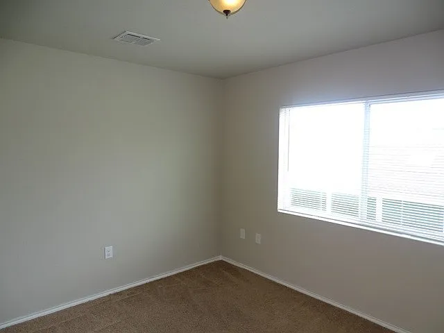 5826 Grandwood Dr — Photo 16