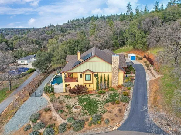 14597 Curry Ct, Auburn, CA 95602