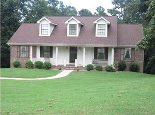 6402 Harbor Master Dr, Hixson, TN 37343