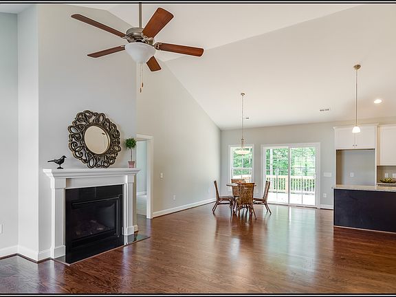 2nd image of 5600 Crooked Oak Dr