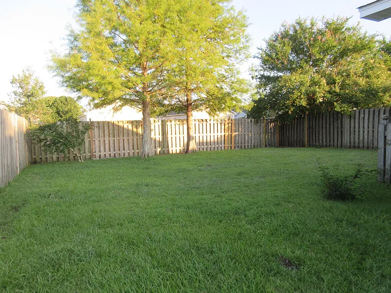 7220 Morley Ct — Photo 13
