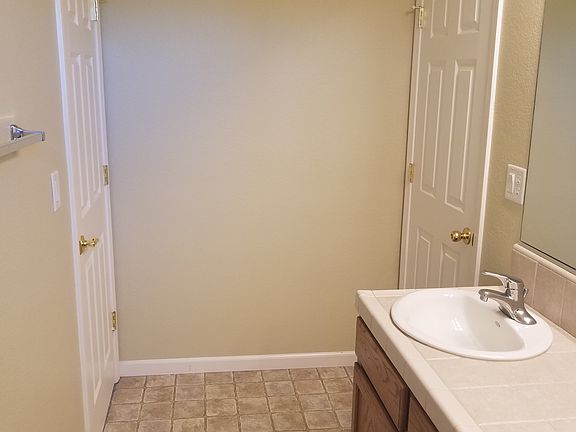 Jack Jill bathroom