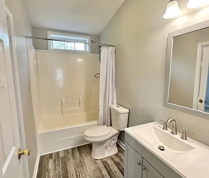 7432 Cedar Grove Ln — Photo 16