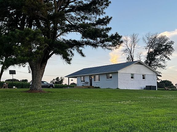 2nd image of 282 Scott Rd