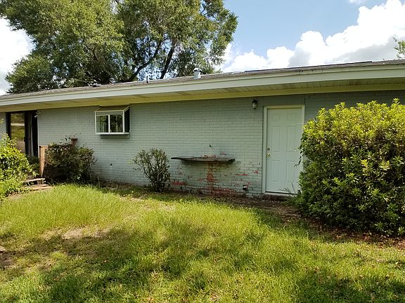 3rd image of 6327 Starhill Dr