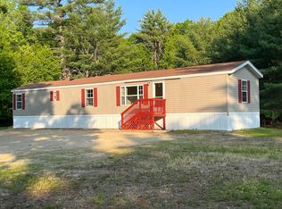 155 Wildwood Dr, Pittsfield, NH 03263