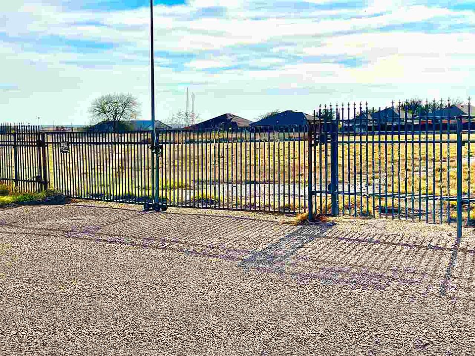 1st image of 4512 Us Highway 83 Hwy #83