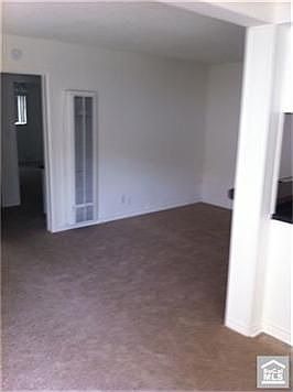 5th image of 9304 San Antonio Ave
